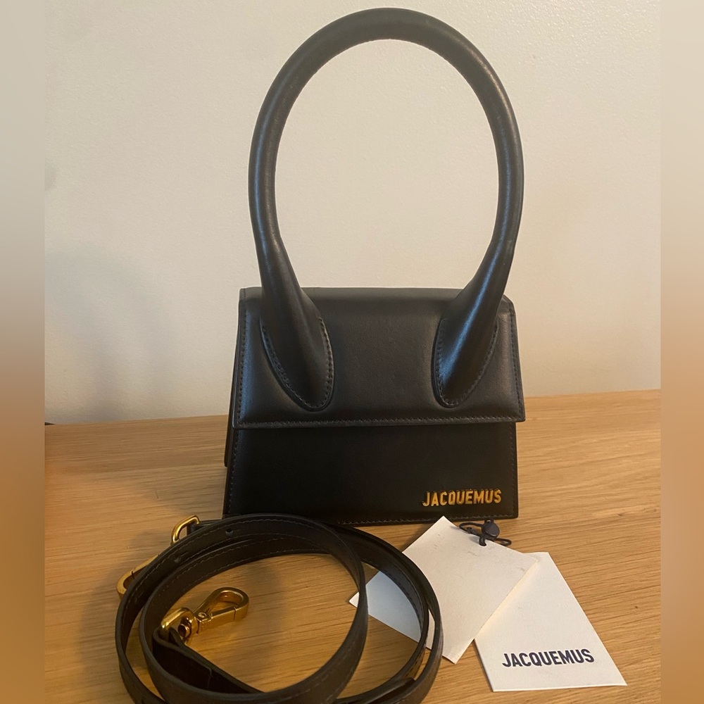 Jacquemus Le Chiquito Moyen Bag - Authentic